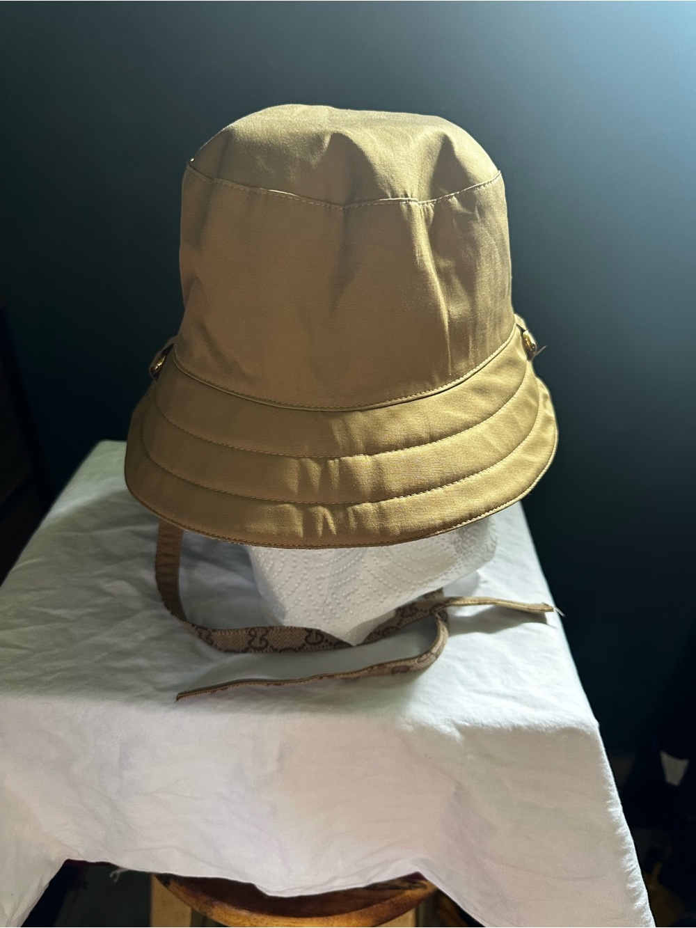 Gucci Beige GG Supreme Tie-Strap Bucket Hat - Picture 7 of 8